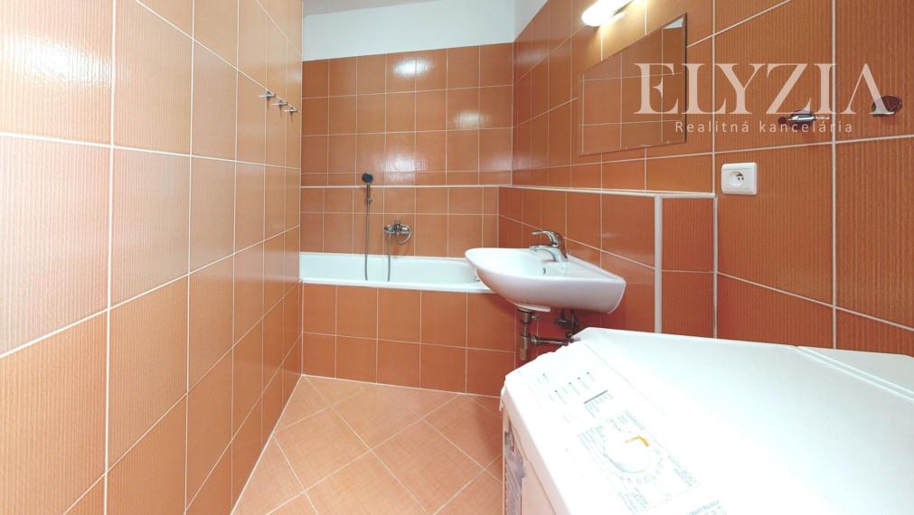 .........PRENAJATÝ......... ELYZIA I  Prenájom, 2 izb. byt, Haburská ul. novostavba, parkovanie v garáží, Bratislava II