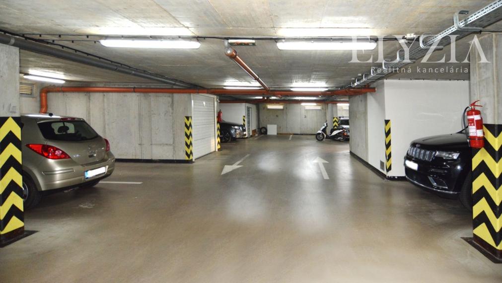 .........PRENAJATÝ......... ELYZIA I  Prenájom, 2 izb. byt, Haburská ul. novostavba, parkovanie v garáží, Bratislava II