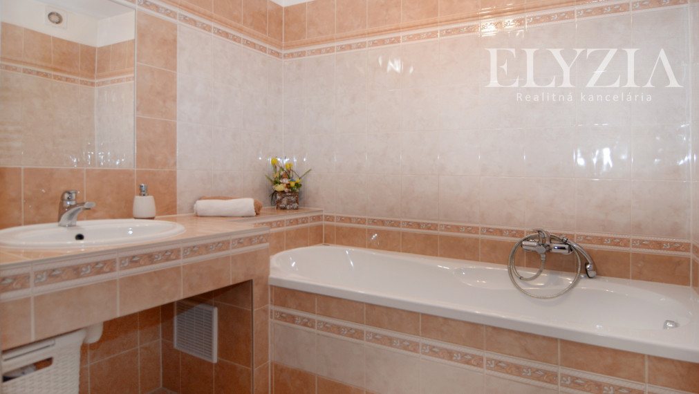 .........PREDANÝ........ELYZIA I Predaj 3 izb. bytu, Muškátová ul, Zálesie, okr, Senec.