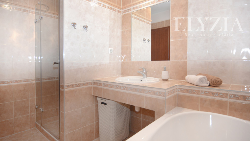 .........PREDANÝ........ELYZIA I Predaj 3 izb. bytu, Muškátová ul, Zálesie, okr, Senec.