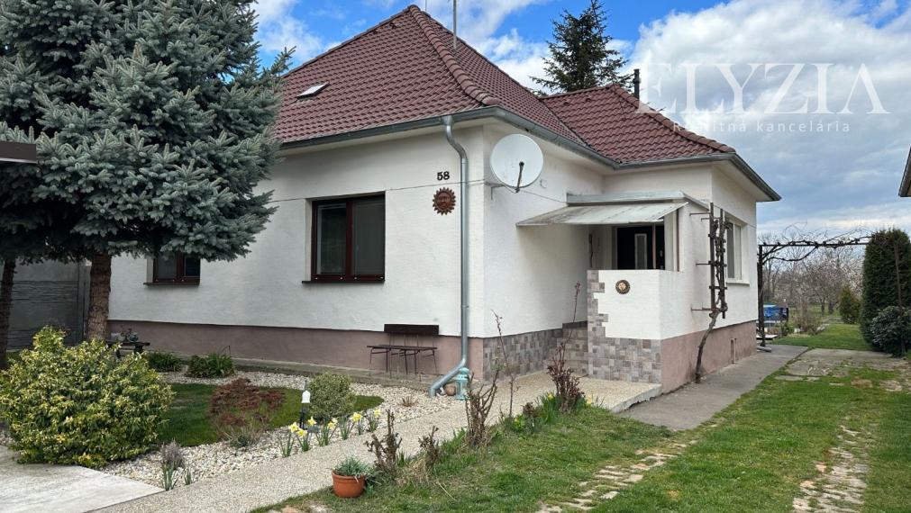 PREDAJ! 3 IZB. RODINNÝ DOM V OBCI RECA S VEĽKÝM POZEMOM