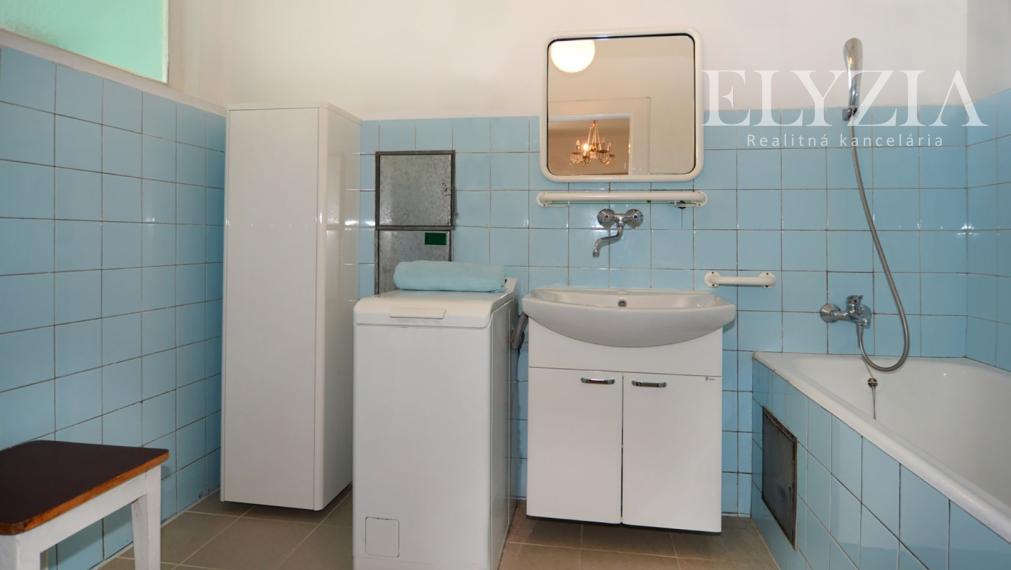 ............. PREDANÝ............. ELYZIA I PREDAJ PRIESTRANNÝ 2 IZB. BYT S LOGGIOU (97 m2), úžasná atmosféra, Račianska ul., Bratislava