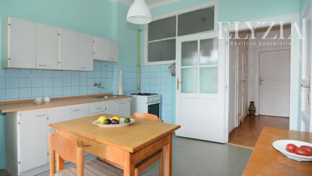 ............. PREDANÝ............. ELYZIA I PREDAJ PRIESTRANNÝ 2 IZB. BYT S LOGGIOU (97 m2), úžasná atmosféra, Račianska ul., Bratislava