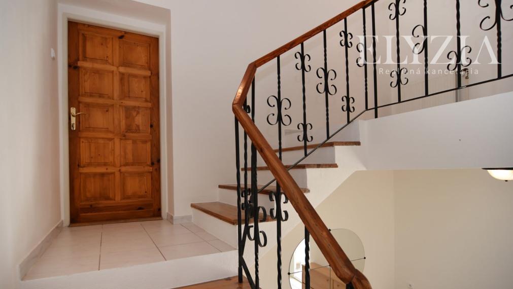 ELYZIA I PRENÁJOM 1 IZB. BYTU 46 m2, pivnica, parkovanie, Šamorínska ul. Bratislava Podunajské Biskupice