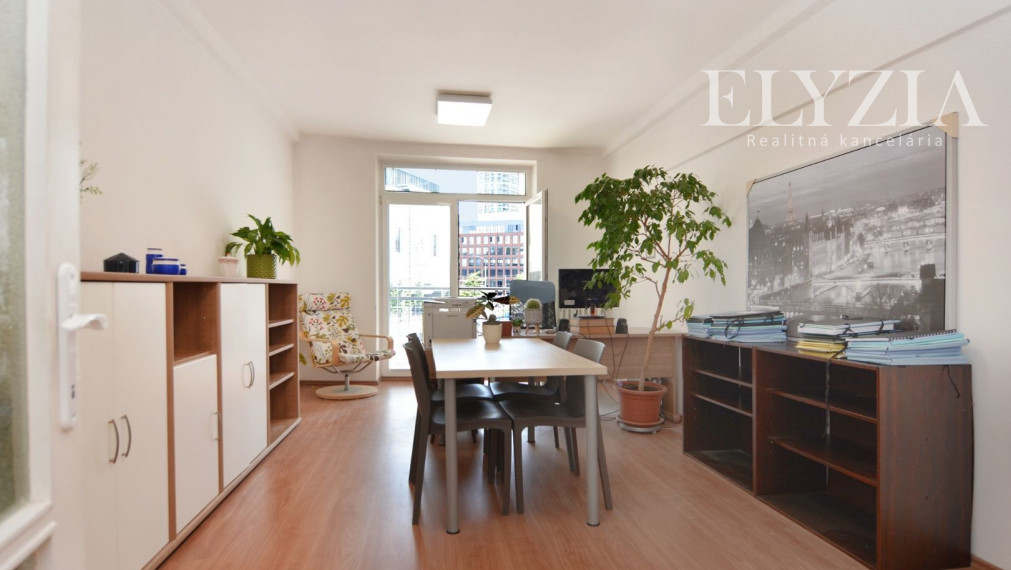 ELYZIA I PREDAJ - TOP! Priestranný 2 izbový byt 74,28 m2, Budovateľská ul., Bratislava II.