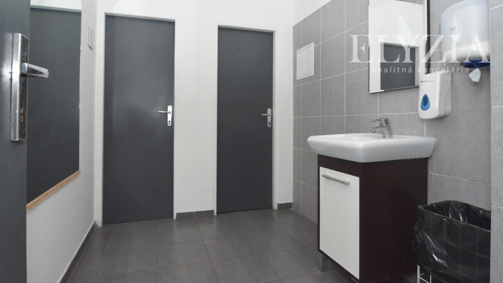 ELYZIA | TOP LOKALITA! PRENÁJOM kancelárie, vysoké stropy, Trenčianska ul.,Bratislava II