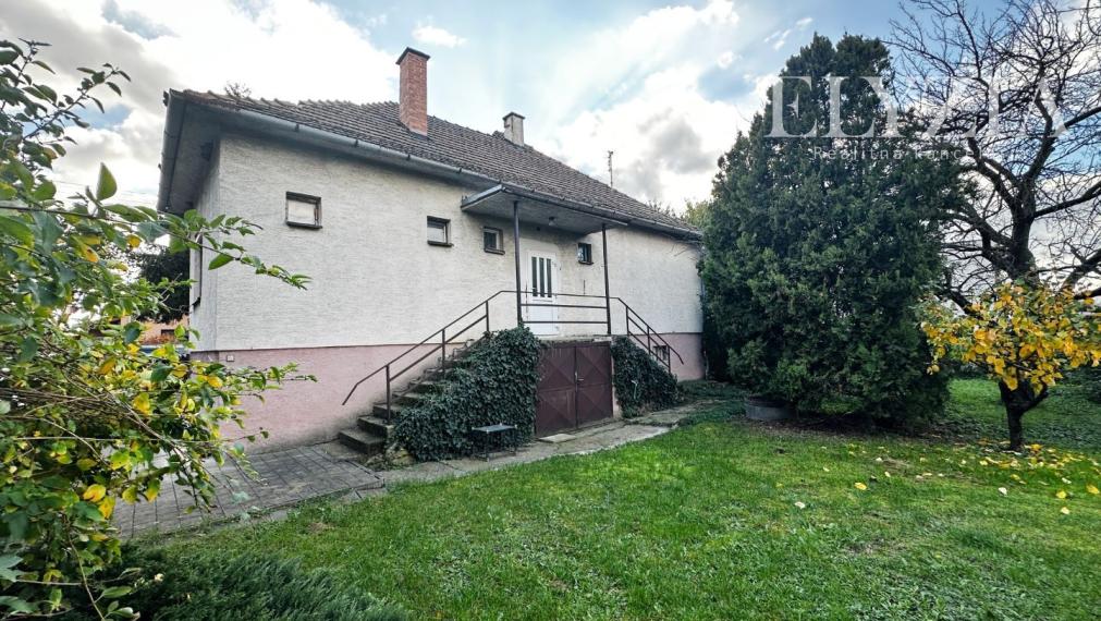 POZEMOK V CHORVÁTSKOM GROBE NA PREDAJ