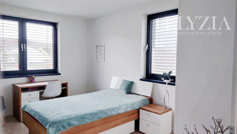 ELYZIA! NÁDHERNÁ NOVOSTAVBA V RAKÚSKU! PRENÁJOM RODINNÉHO DOMU S TERASOU, WOLFSTAHL