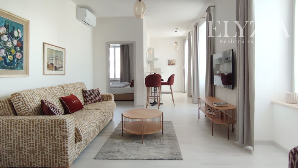 ELYZIA I PRENÁJOM ŠTÝLOVÉHO APARTMÁNU V KRÁSNOM 4**** HOTELI, STUPAVA