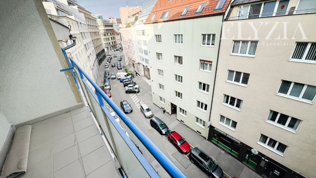 ELYZIA! 3. IZB. BYT V STAROM MESTE S PARKOVANÍM, UL. MEDENÁ