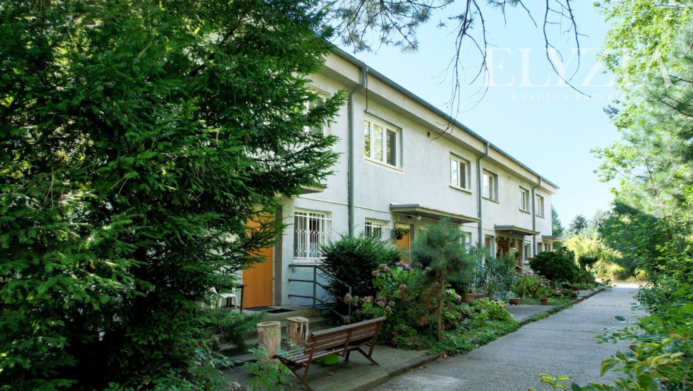 ELYZIA I PREDAJ 3 IZBOVÝ MEZONETOVÝ BYT SO SAMOSTATNÝM VSTUPOM, VEĽKOU PIVNICOU A GARÁŽOU, Rožňavská, Ružinov, Bratislava II.