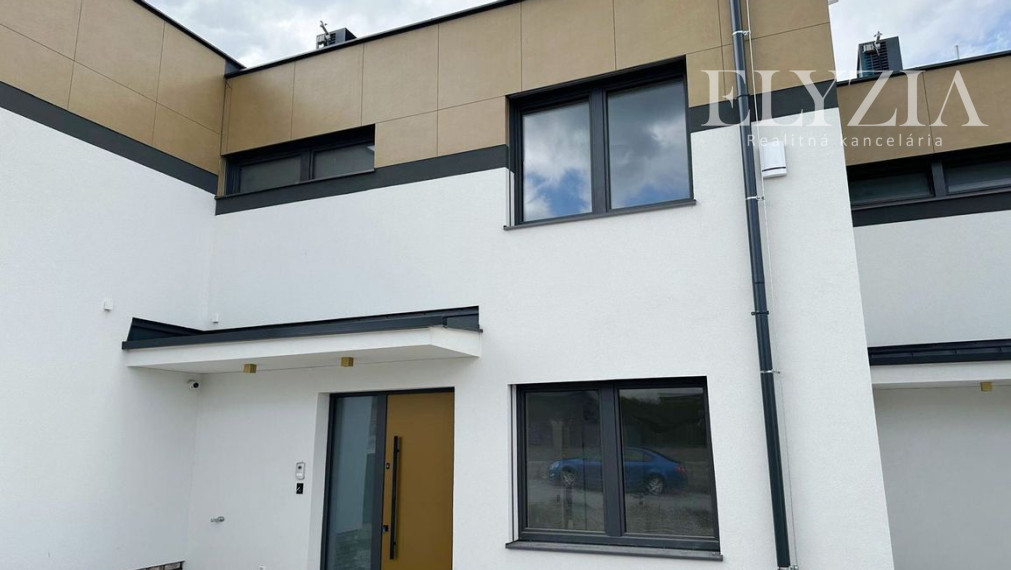 NÁDHERNÝ RD 2 NA PRENÁJOM V OBCI WOLFSTHAL, RAKÚSKO