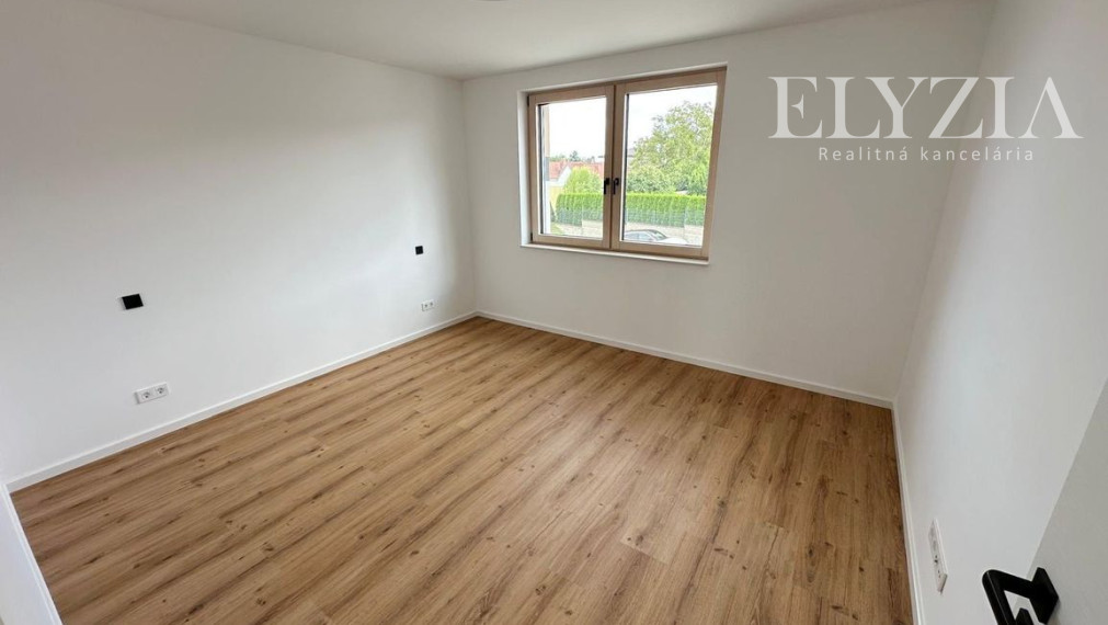 NÁDHERNÝ RD 2 NA PRENÁJOM V OBCI WOLFSTHAL, RAKÚSKO