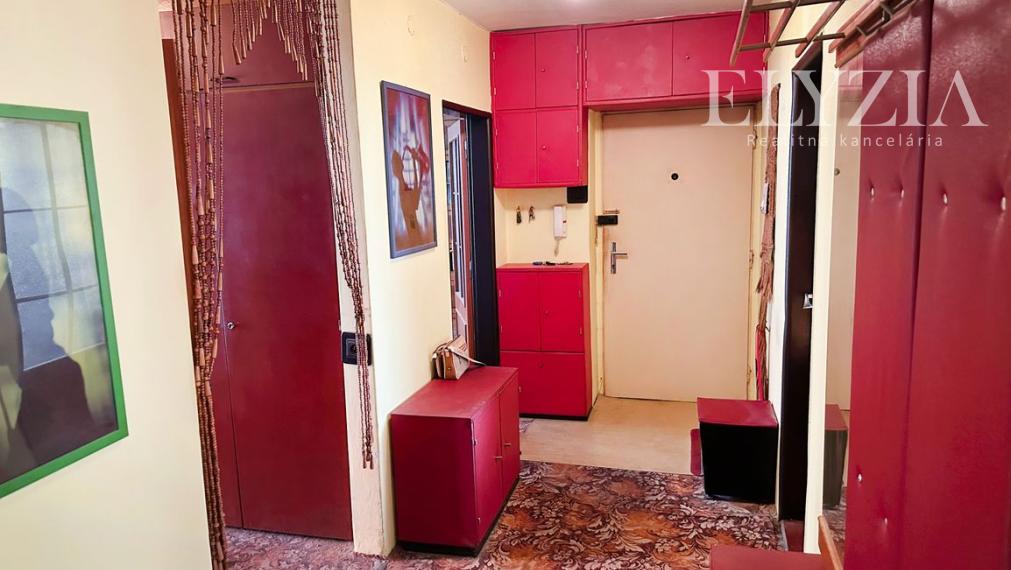 ELYZIA! 3. IZB. BYT V STAROM MESTE S PARKOVANÍM, UL. MEDENÁ 