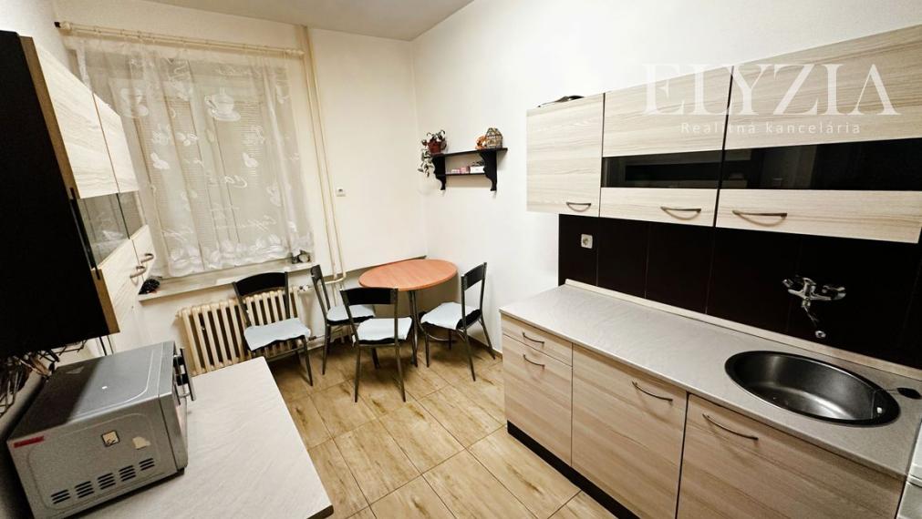 PREDAJ! 2,5 IZB. BYT PRI TRNAVSKOM MÝTE