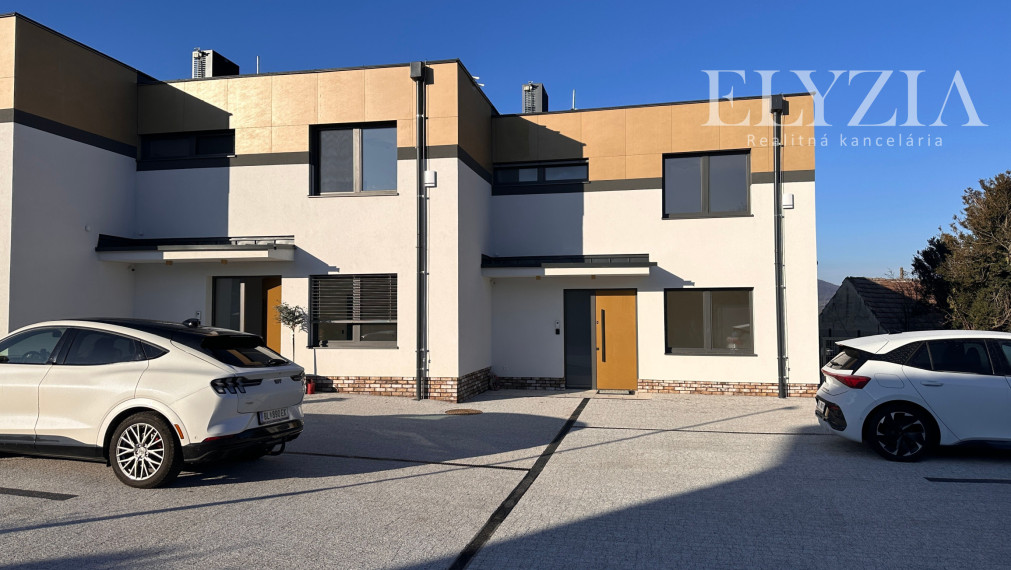 NOVOSTAVBA! NÁDHERNÝ RD 2 NA PRENÁJOM V OBCI WOLFSTHAL, RAKÚSKO