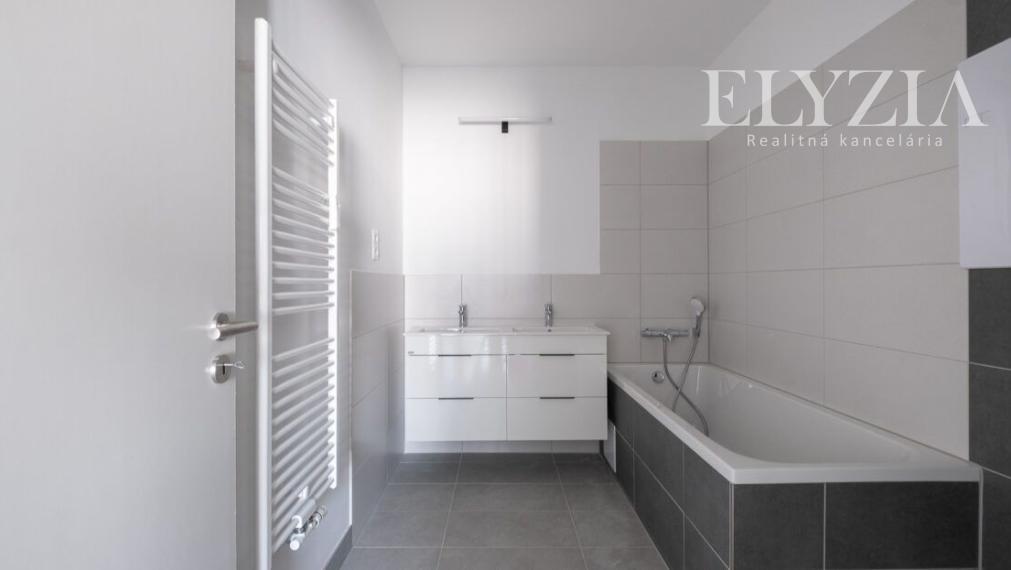 PRENÁJOM! 4 IZB. BYT V ÚPLNE NOVEJ NADSTAVBE S TERASOU!