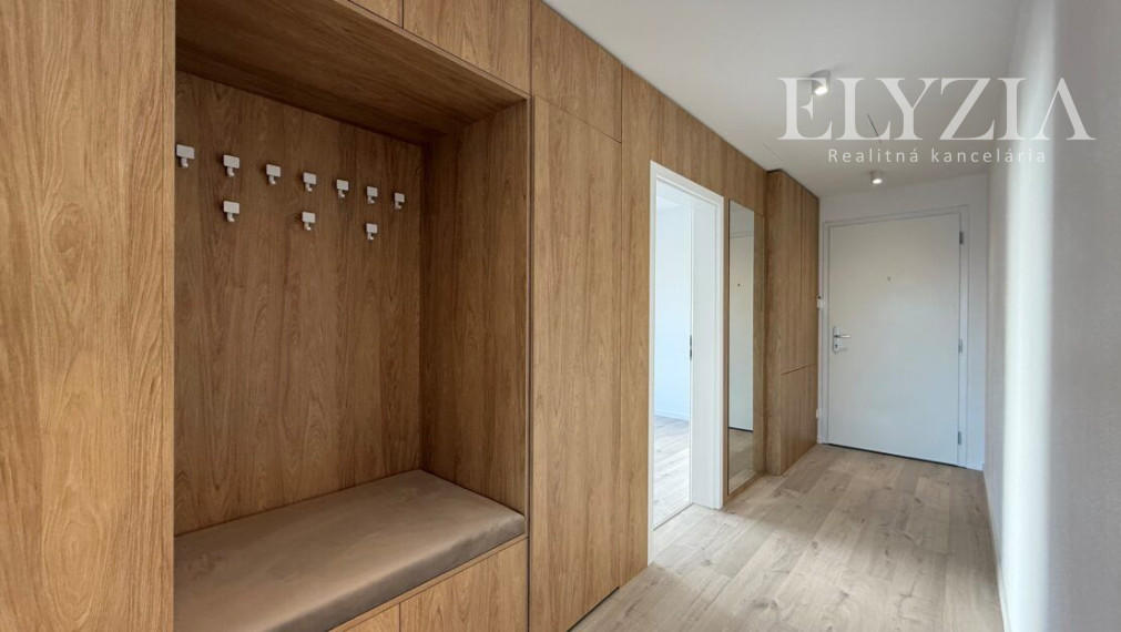 PRENÁJOM! 4 IZB. BYTU V NOVOSTAVBE S PARKOVANÍM V STAROM MESTE!