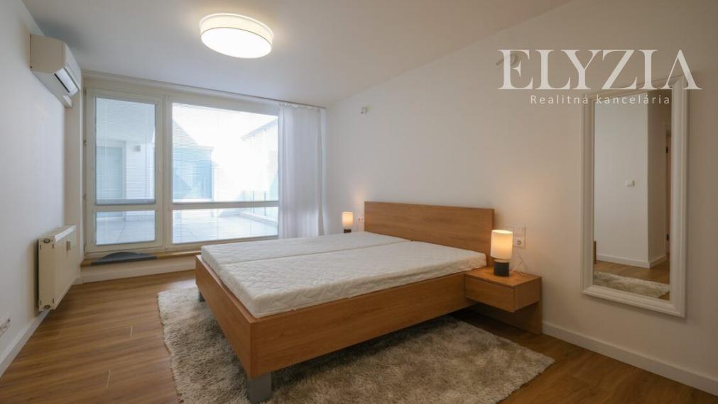 PRENÁJOM! 5 IZB. BYT S TERASOU A PARKOVANÍM, JANČOVA UL.