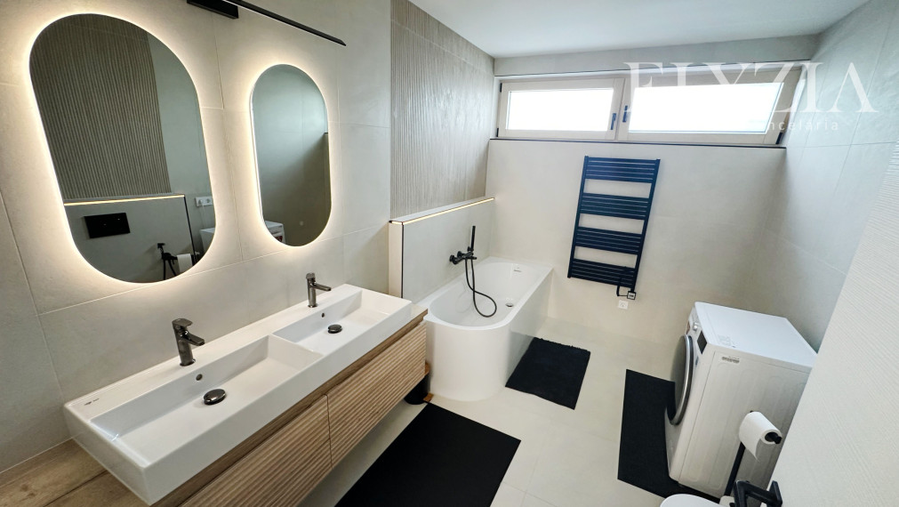 NÁDHERNÝ RD 3 NA PRENÁJOM V OBCI WOLFSTHAL, RAKÚSKO