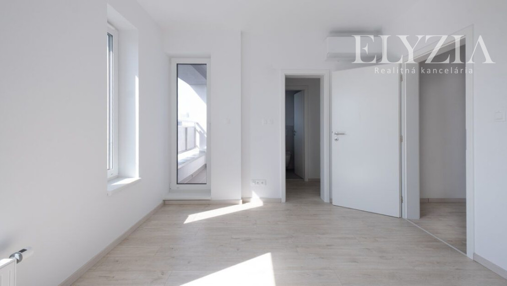 PRENÁJOM! 4 IZB. BYT V ÚPLNE NOVEJ NADSTAVBE S TERASOU!