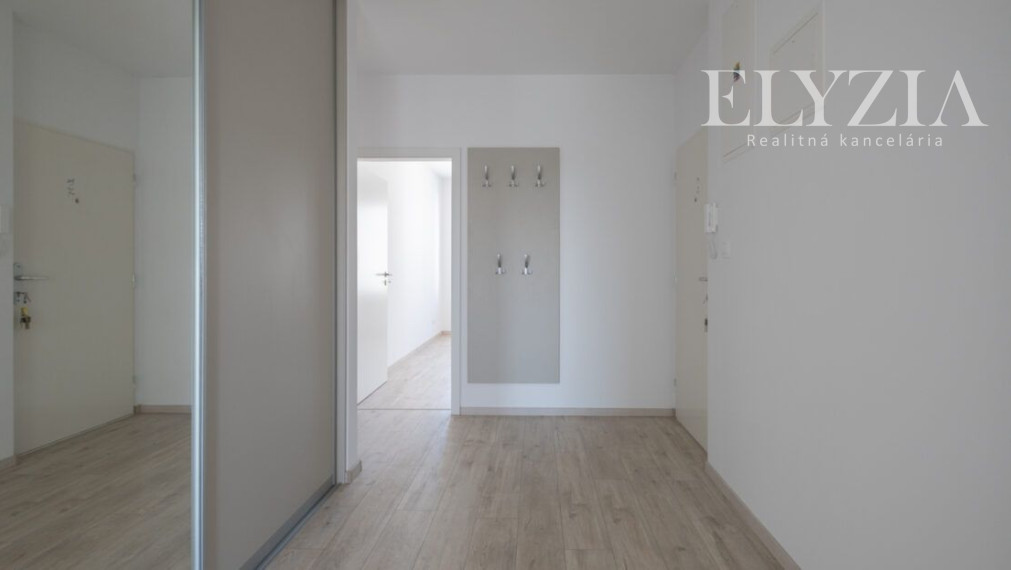 PRENÁJOM! 4 IZB. BYT V ÚPLNE NOVEJ NADSTAVBE S TERASOU!