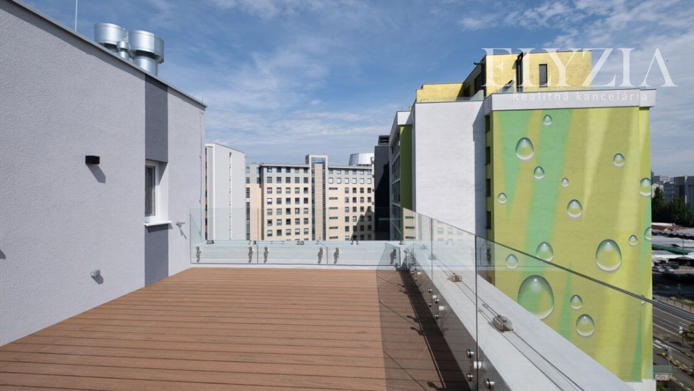 PRENÁJOM! 4 IZB. BYT V ÚPLNE NOVEJ NADSTAVBE S TERASOU!