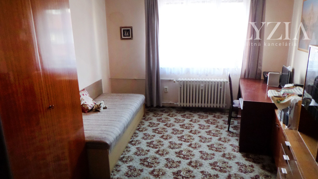 ELYZIA! 3. IZB. BYT V STAROM MESTE S PARKOVANÍM, UL. MEDENÁ 