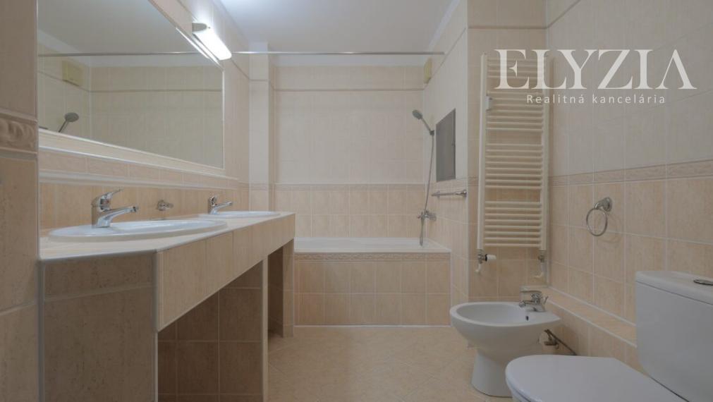 PRENÁJOM! 5 IZB. BYT NA HRADNOM KOPCI!