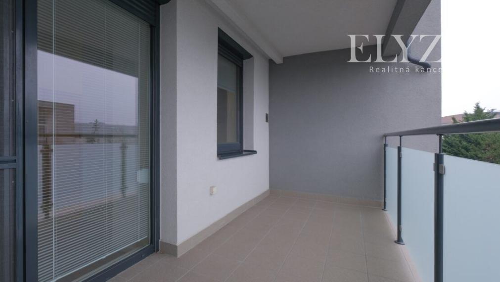 PRENÁJOM! 5 IZB. BYT NA HRADNOM KOPCI!