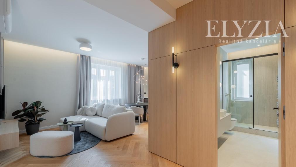 LUXUSNÝ 3,5 IZB. BYT PO NÁDHERNEJ REKONŠTRUKCII, BA NIVY