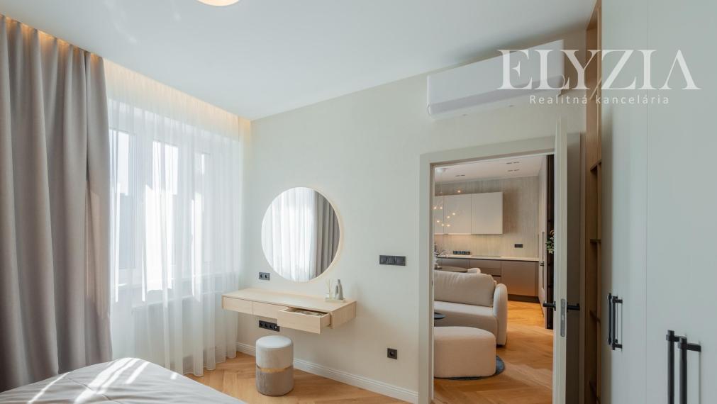 LUXUSNÝ 3,5 IZB. BYT PO NÁDHERNEJ REKONŠTRUKCII, BA NIVY