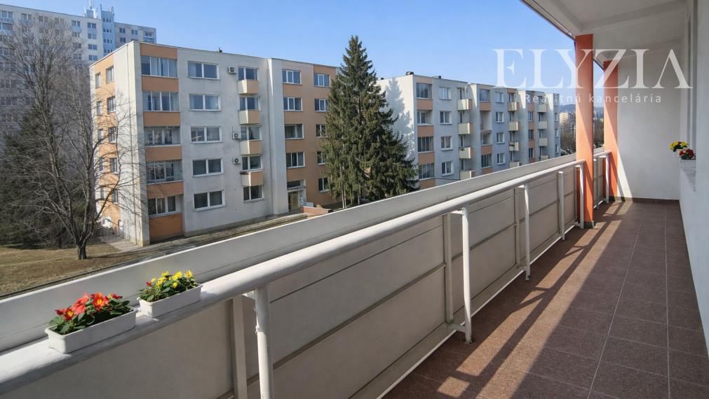 EXKLUZÍVNE | VÝNIMOČNÝ 4-IZBOVÝ BYT SO ŠATNÍKOM, TERASOU A LOGGIOU, 109,18 m²,  | KARLOVA VES – NOVÁCKEHO