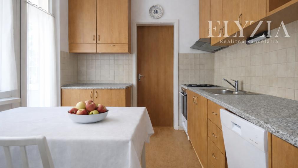 EXKLUZÍVNE | VÝNIMOČNÝ 4-IZBOVÝ BYT SO ŠATNÍKOM, TERASOU A LOGGIOU, 109,18 m²,  | KARLOVA VES – NOVÁCKEHO