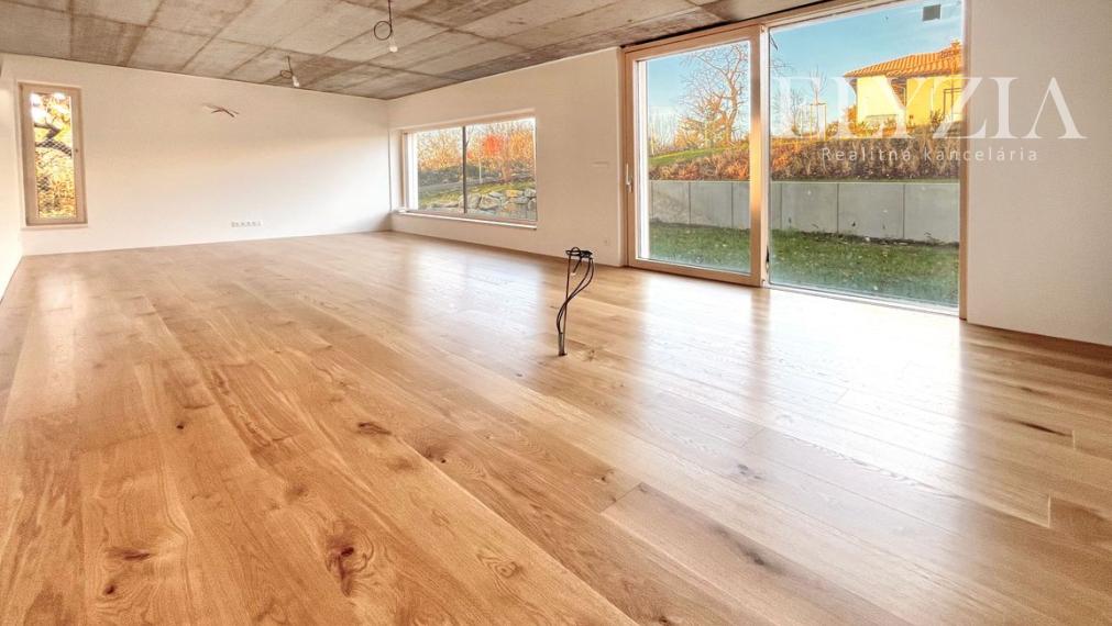 PREDAJ -  Skolaudovaný RODINNÝ DOM (2026), 629 m2 pozemok, Marianka