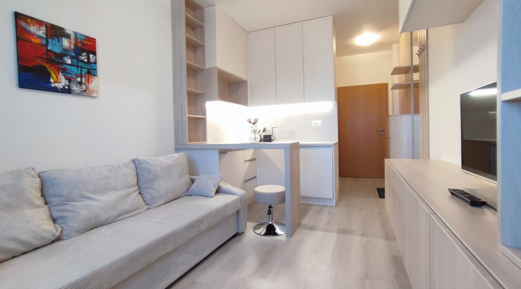  Rezervovaná!! PRENÁJOM GARSÓNKY, komplet zariadenie, ul. Galvaniho, Bratislava, Ružinov, Trnávka