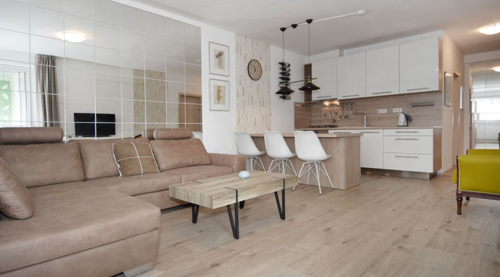 Prenájom - Štýlový 2-izbový byt, balkón, pivnica, parkovacie miesto, novostavba – BA IV, Dúbravka