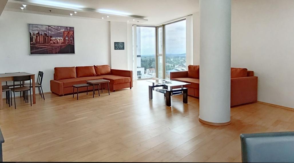 ELYZIA I TOP!! PRENÁJOM, Veľký 2-izbový apartmán s panoramatickými výhľadmi, parkovanie garáž – Vienna Gate, Petržalka