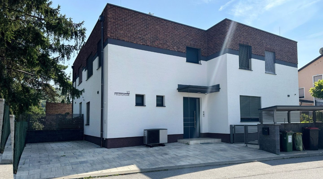 ELYZIA! NÁDHERNÁ NOVOSTAVBA V RAKÚSKU! PRENÁJOM RODINNÉHO DOMU S TERASOU, WOLFSTAHL