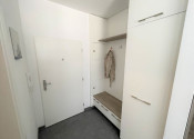 2 IZB. BYT S BALKÓNOM A GARÁŽOVÝM MIESTOM - fotografia 8