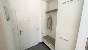 2 IZB. BYT S BALKÓNOM A GARÁŽOVÝM MIESTOM - fotografia 8