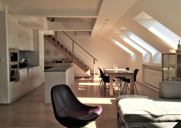 BYT NA LEŠKOVEJ ULICI