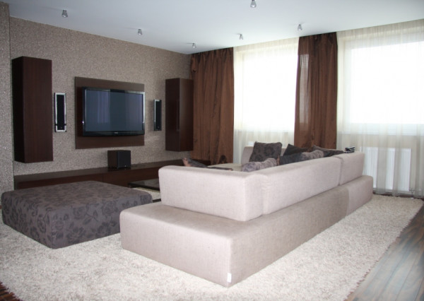 2 izb. byt na Komárnickej