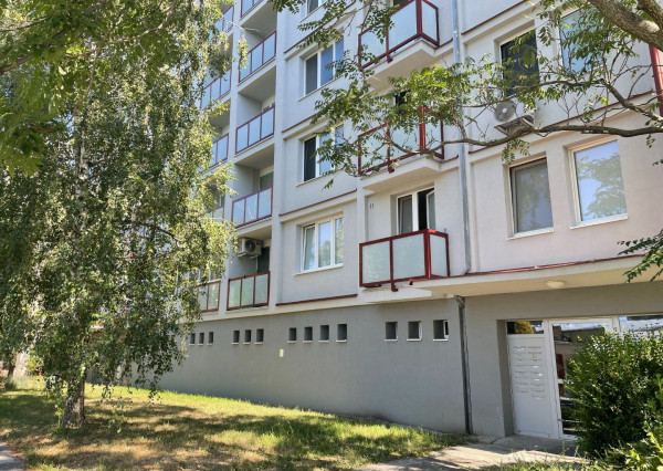 ELYZIA | 2 IZB. BYT S LODŽIOU A BALKÓNOM, MIKOVÍNIHO UL.