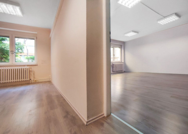 .........PRENAJATÉ.........ELYZIA | Prenájom, 3 kancelárie, Trenčianska ul., parkovanie, Bratislava II