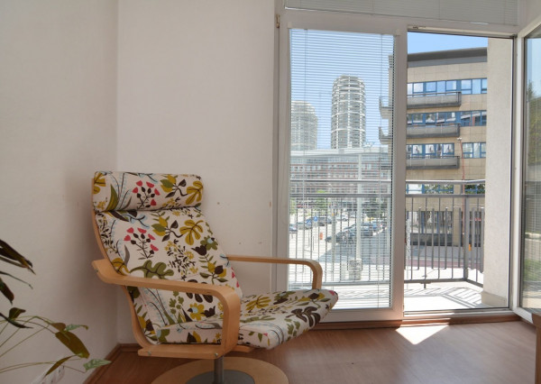 ELYZIA I PREDAJ - TOP! Priestranný 2 izbový byt 74,28 m2, Budovateľská ul., Bratislava II.