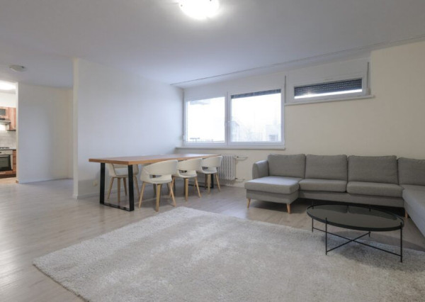 PRENÁJOM! 5 IZB. BYT NA HRADNOM KOPCI!