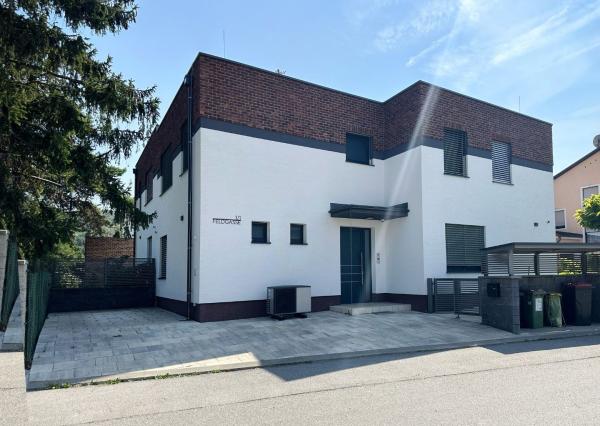 ELYZIA! NÁDHERNÁ NOVOSTAVBA V RAKÚSKU! PRENÁJOM RODINNÉHO DOMU S TERASOU, WOLFSTAHL