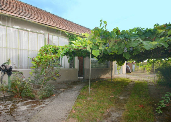 REZERVOVANĚ I PREDAJ 5 izb. RODINNÉHO DOMU, pozemok 1156 m2, Vysoká pri Morave, okr. Malacky