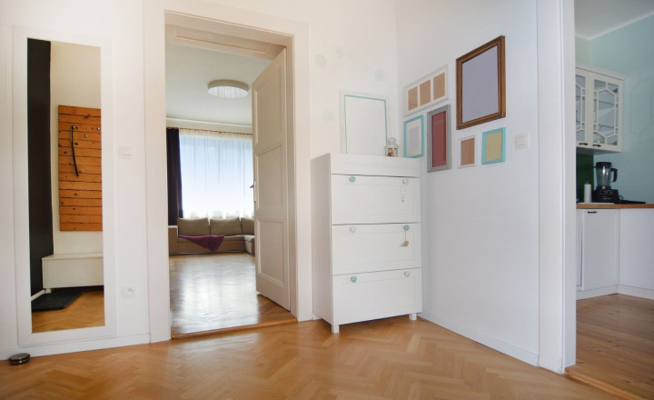 ..........PRENAJATÝ......... ELYZIA I Prenájom štýlový 3 izbový byt, Björsonova ul., Staré mesto, Bratislava - fotografia 8